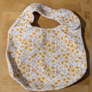 Floral design bib